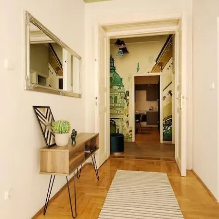 Appartamento Danubio **** 3 Bedrooms - Next To The River *